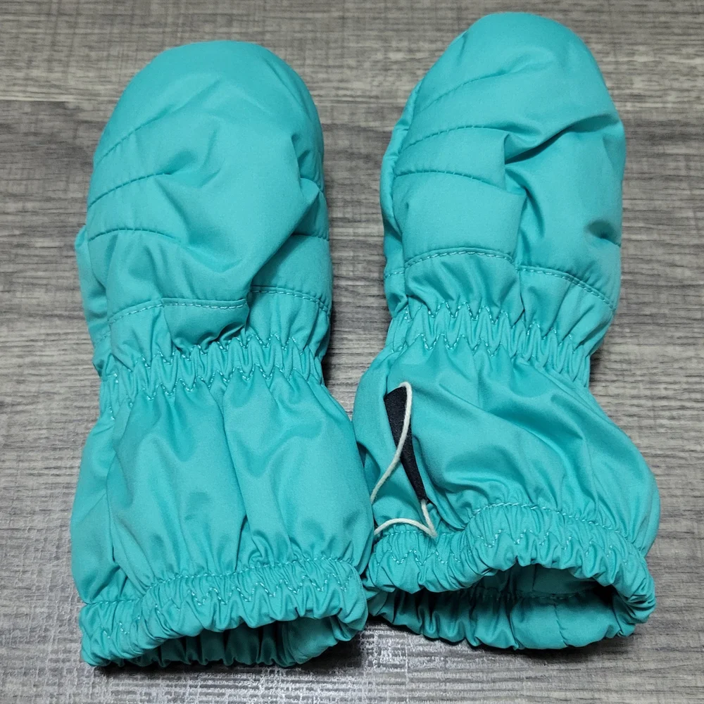 Patagonia Baby Mittens 0-3M Brand New